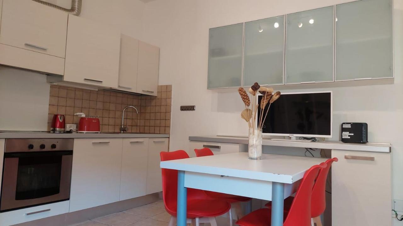 Casa Vacanze I Leoni Empoli Zewnętrze zdjęcie
